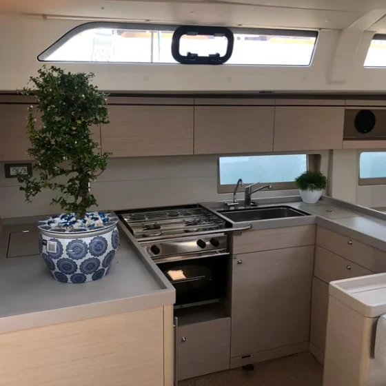 Oceanis 51.1 - Boatscribe.com
