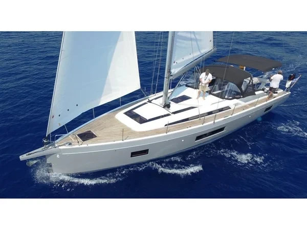 Oceanis 51.1 - Boatscribe.com
