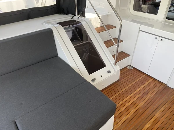 Lagoon 52 F - Boatscribe.com