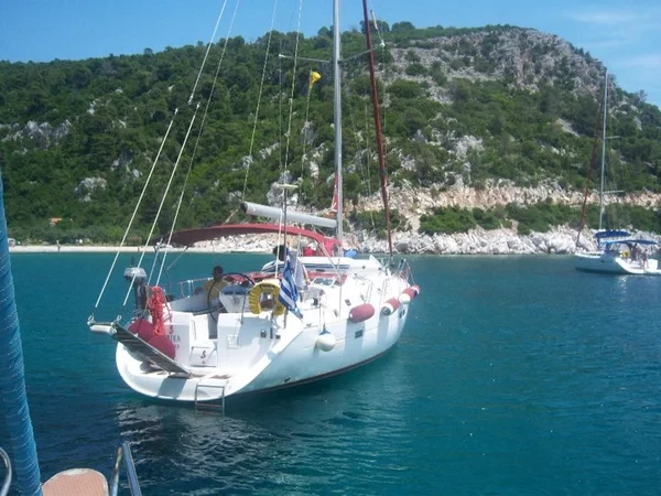 Oceanis 41.1 - Boatscribe.com