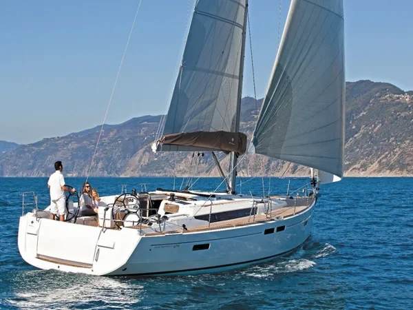 Sun Odyssey 519 - Boatscribe.com