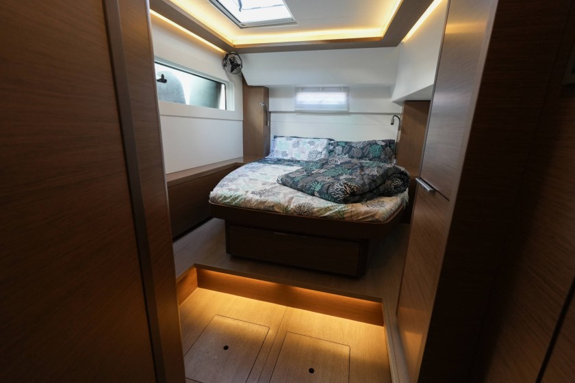 Lagoon 46 - Boatscribe.com