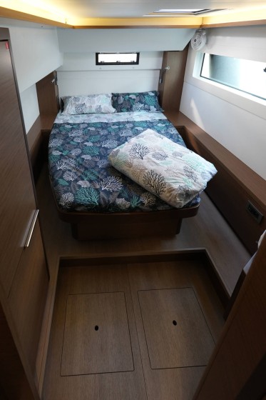 Lagoon 46 - Boatscribe.com