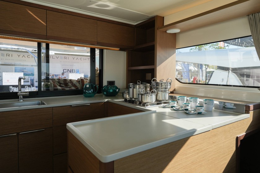 Lagoon 46 - Boatscribe.com