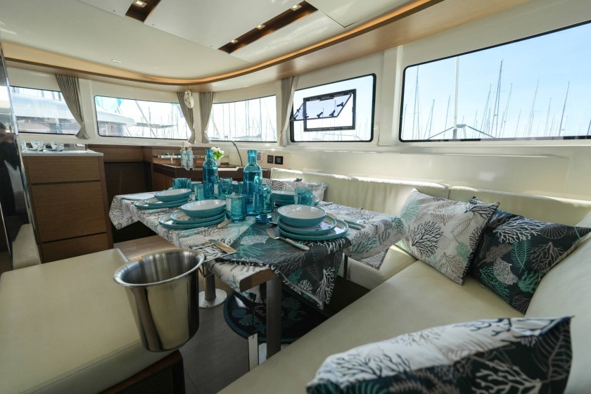 Lagoon 46 - Boatscribe.com