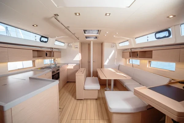 Oceanis 46.1 - Boatscribe.com