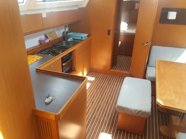 Bavaria 46 Cruiser - Boatscribe.com
