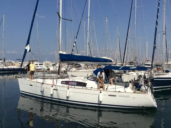 Oceanis 43 - Boatscribe.com