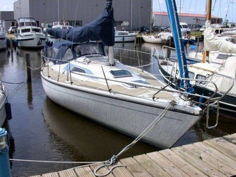 Dehler 34 - Boatscribe.com