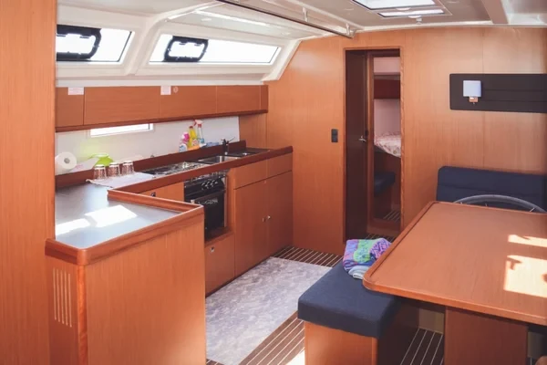 Bavaria 46 Cruiser - Boatscribe.com