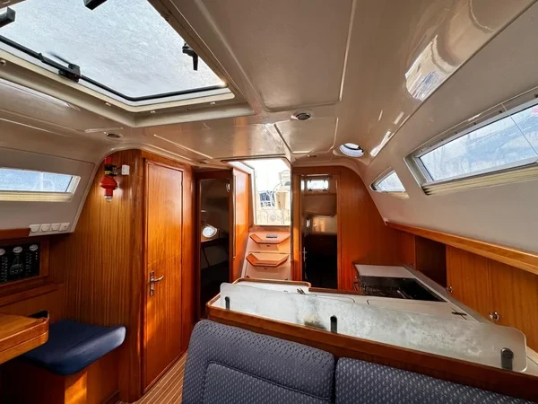 Elan 384 Impression - Boatscribe.com