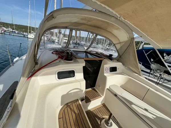 Elan 384 Impression - Boatscribe.com