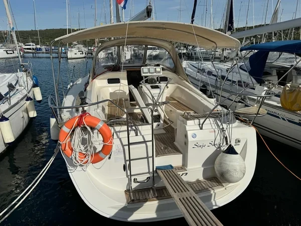 Elan 384 Impression - Boatscribe.com