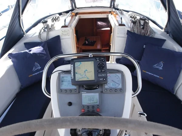 Bavaria 32 - Boatscribe.com