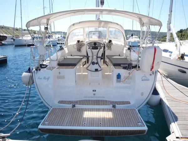 Bavaria 36 Cruiser - Boatscribe.com