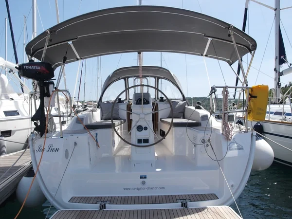 Bavaria 33 Cruiser - Boatscribe.com