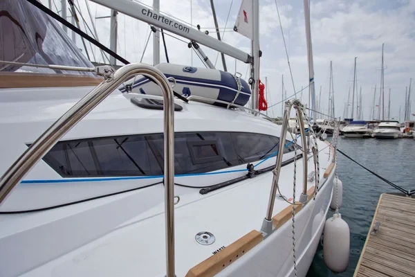 Elan 40 Impression - Boatscribe.com