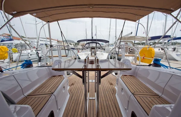 Elan 40 Impression - Boatscribe.com