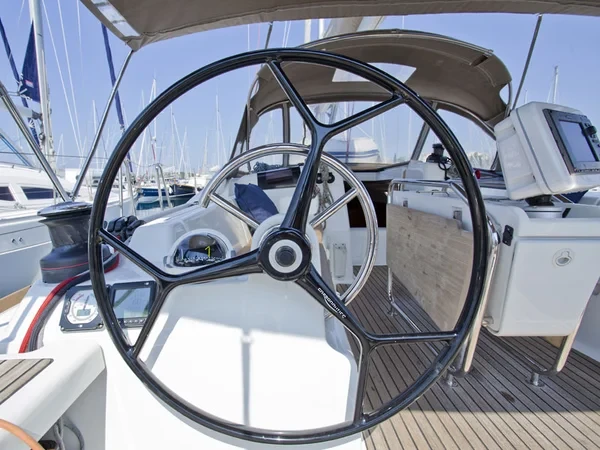 Sun Odyssey 409 - Boatscribe.com