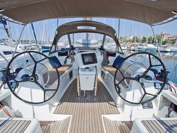 Sun Odyssey 409 - Boatscribe.com