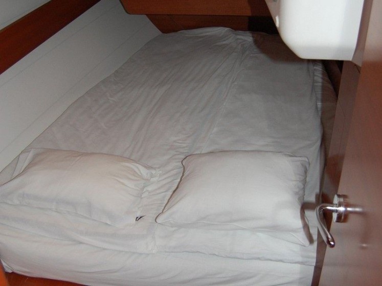 Dufour 375 Grand Large - Boatscribe.com