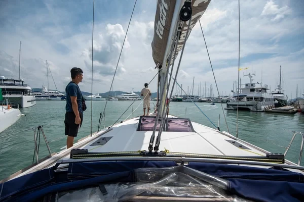 Sun Odyssey 469 - Boatscribe.com