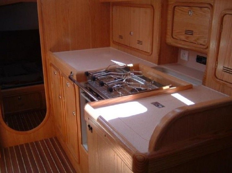 Ovni 395 - Boatscribe.com
