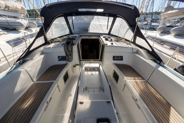 Sun Odyssey 469 - Boatscribe.com