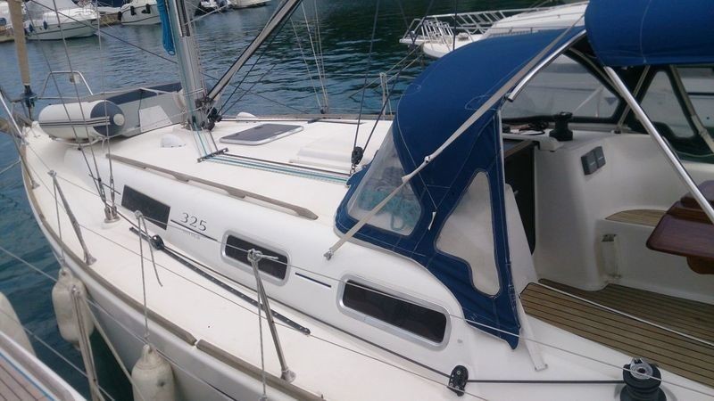 Dufour 325 - Boatscribe.com