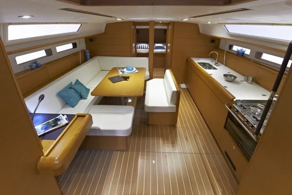Sun Odyssey 479 - Boatscribe.com