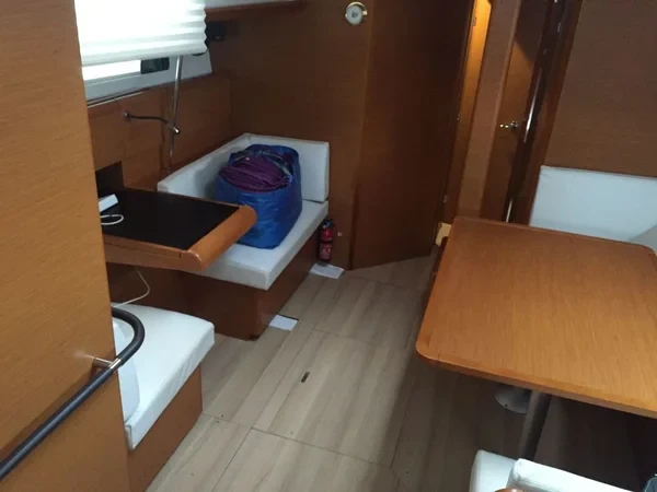 Sun Odyssey 449 - Boatscribe.com