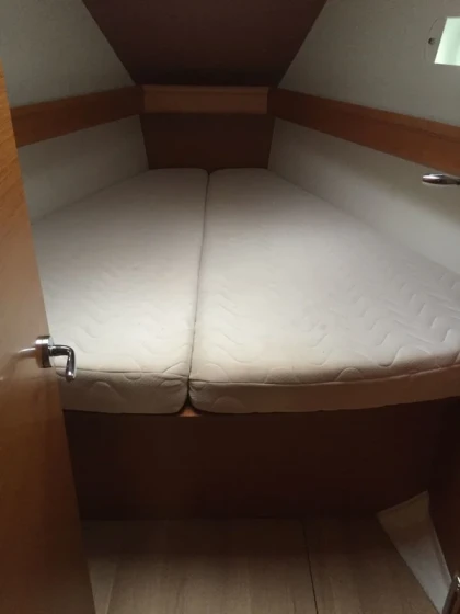 Sun Odyssey 449 - Boatscribe.com