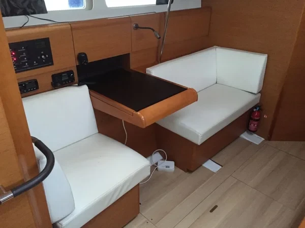 Sun Odyssey 449 - Boatscribe.com