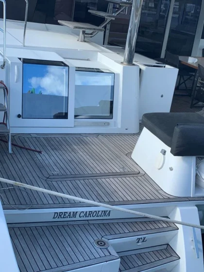 Lagoon 620 - Boatscribe.com