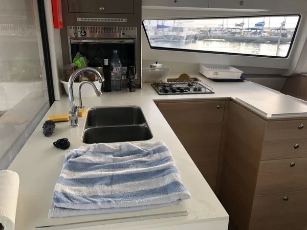 Bali 4.5 - Boatscribe.com
