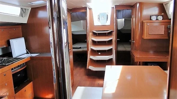 Oceanis 48 - Boatscribe.com