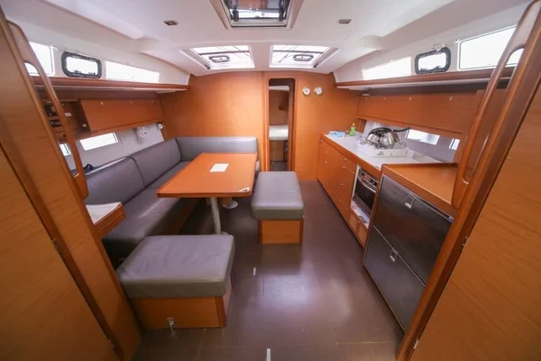 Dufour 460 GL - Boatscribe.com