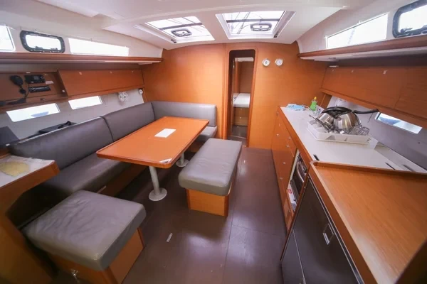 Dufour 460 GL - Boatscribe.com