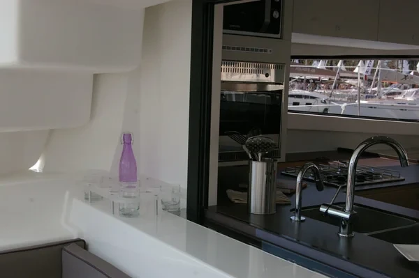 Bali 4.5 - Boatscribe.com