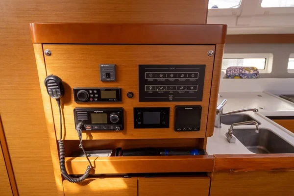 Sun Odyssey 490 - Boatscribe.com