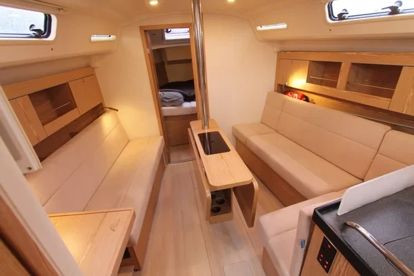 Hanse 345 - Boatscribe.com