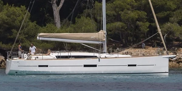 Dufour 460 GL - Boatscribe.com
