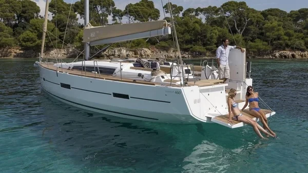 Dufour 460 GL - Boatscribe.com