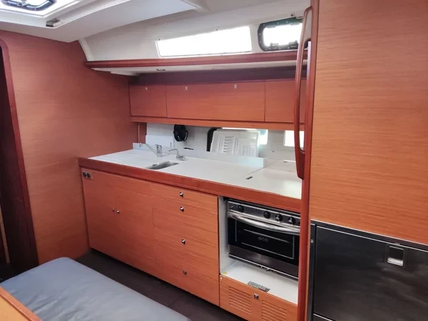 Dufour 460 GL - Boatscribe.com