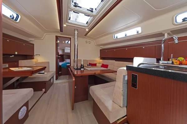 Hanse 415 - Boatscribe.com