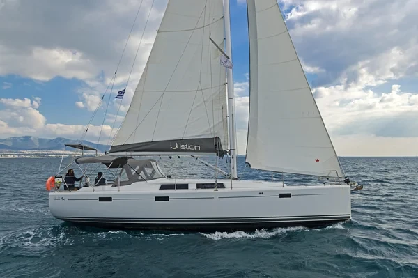 Hanse 415 - Boatscribe.com