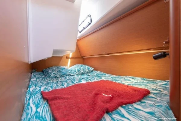 Sun Loft 47 - Boatscribe.com