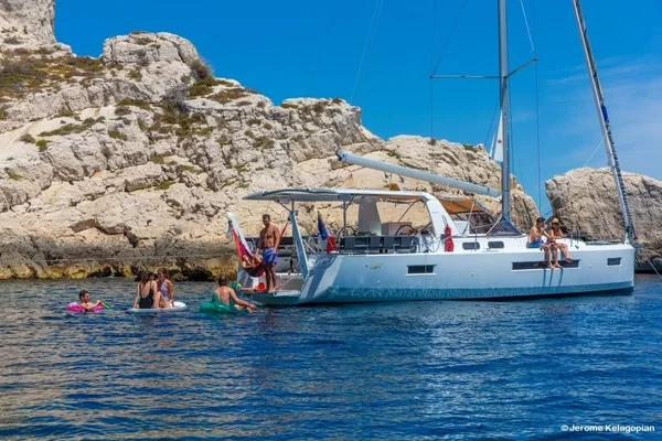Sun Loft 47 - Boatscribe.com