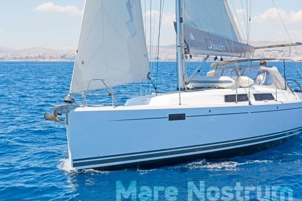 Hanse 385 - Boatscribe.com