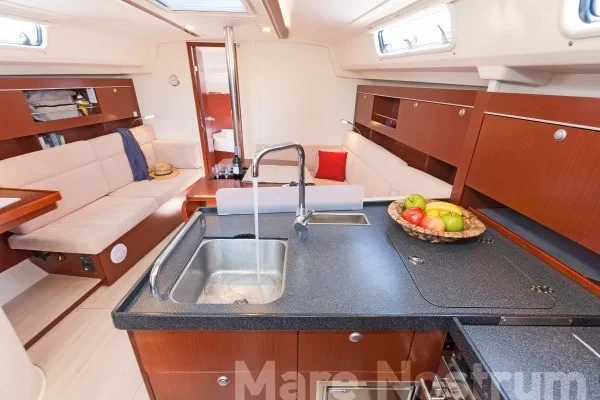 Hanse 385 - Boatscribe.com